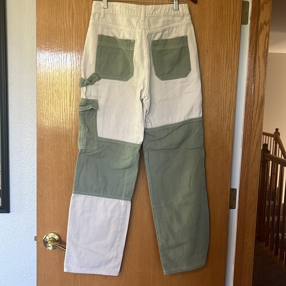 SHEIN Colorblock Cargo Jeans - Picture 3 of 6